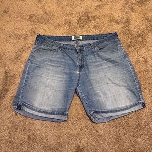 Levis Jean Shorts Womens 18 Blue Denim Mid Rise Pockets Logo Casual